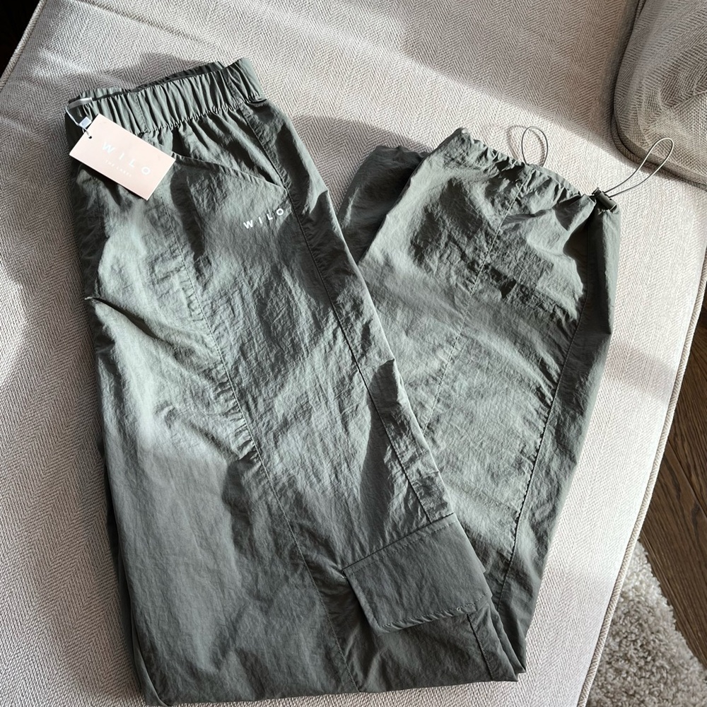 WILO THE LABEL - XS Parachute Cargo Pant in Olive